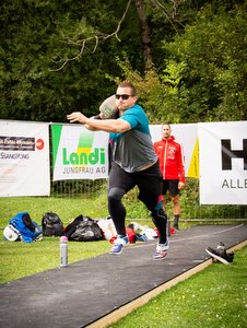 SM Steinstossen Urs Hutmacher